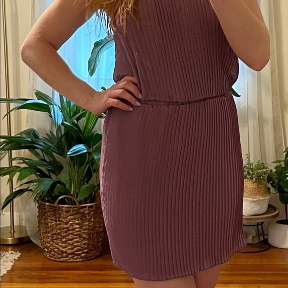 Purple Pleated Mini Dress - Picture 3 of 3